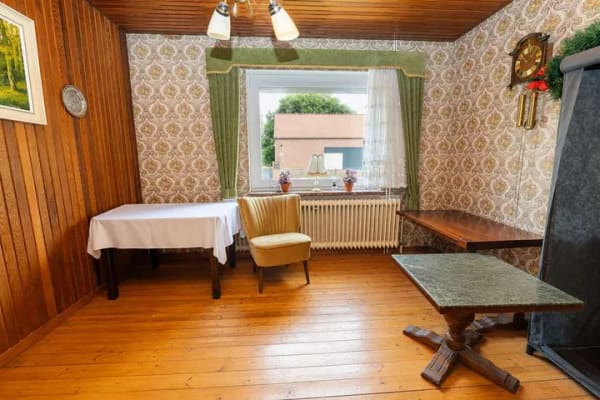 Immobilie in Hammah - Ein Zuhause mit vielen Möglichkeiten – großzügiges Wohnen auf ca. 180 m² und weitläufigem Grundstück - Bild 2