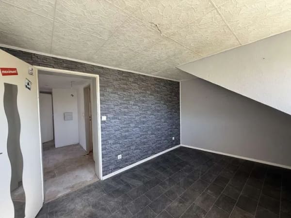 Immobilie in Lahnstein - Geräumige DG-Whg. in Lahnstein als Sanierungsobjekt: Ideal für Handwerker und Investoren! - Bild 3