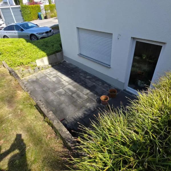 Immobilie in Rheinbreitbach - Kapitalanlage mit Terrasse: Helle 2-Zimmer-Wohnung im gepflegten 3-Parteien-Haus - Bild 1