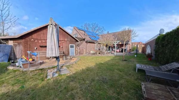 Immobilie in Brietlingen - Viel Platz für die Familie: Haus mit Garten und durchdachtem Grundriss - Bild 2