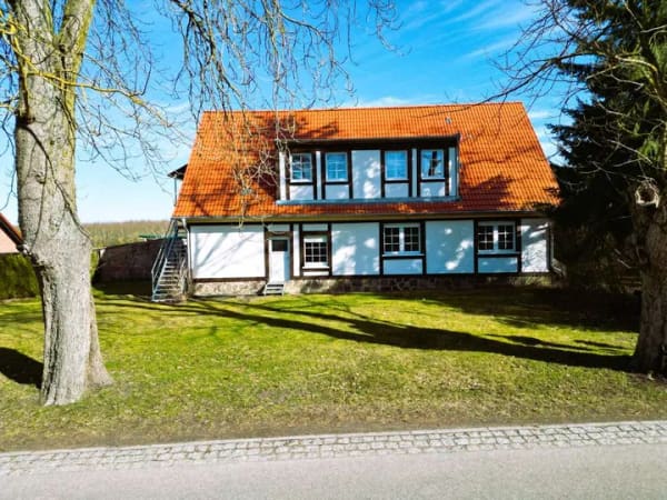 Immobilie in Nossentiner Hütte - Modernes Wohnambiente über drei Ebenen – Ihre exklusive Maisonettewohnung in naturnaher Lage! - Bild 1