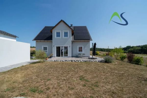 Immobilie in Bernhardswald - Modernes Wohnen in ruhiger Lage – energieeffizientes Einfamilienhaus mit Wohlfühlfaktor - Bild 1