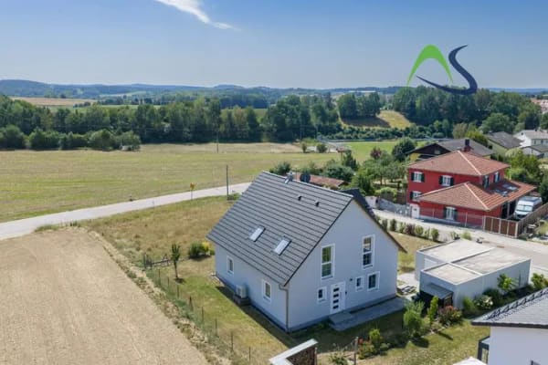 Immobilie in Bernhardswald - Modernes Wohnen in ruhiger Lage – energieeffizientes Einfamilienhaus mit Wohlfühlfaktor - Bild 4