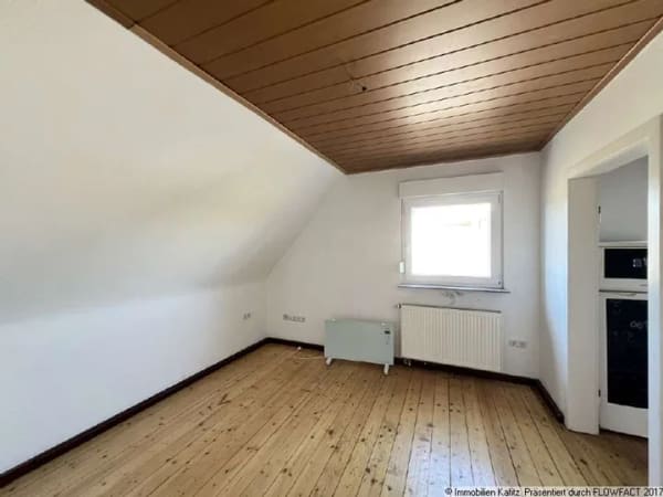 Immobilie in Waldfischbach-Burgalben - Sanierungsbedürftiges Wohnhaus mit Potenzial - Bild 4
