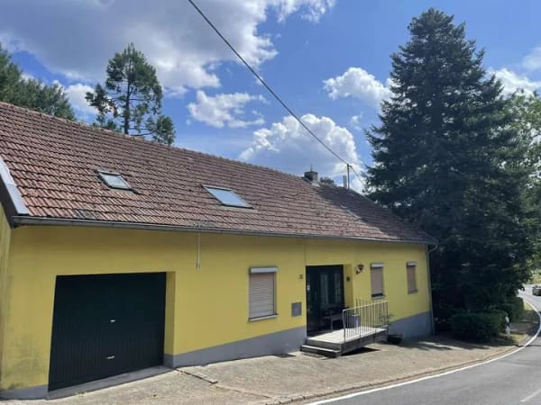 Immobilie in Kopp - Haus in Alleinlage mit großem Grundstück und 2 Wohnungen - Bild 0