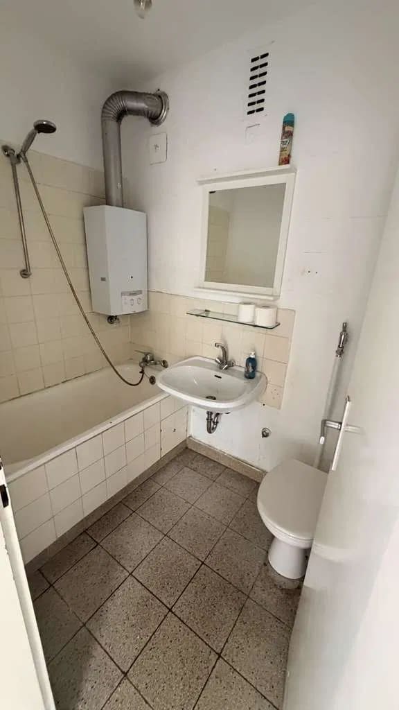 Immobilie in Stuttgart - Tolles Appartment mit Blick auf den neuen Bahnhof - Bild 2