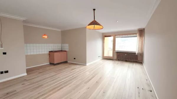 Immobilie in Esslingen am Neckar - Renovierungsbedürftige 1-Zimmer-Wohnung mit Balkon und PKW-Stellplatz in ES-Sulzgries - Bild 4