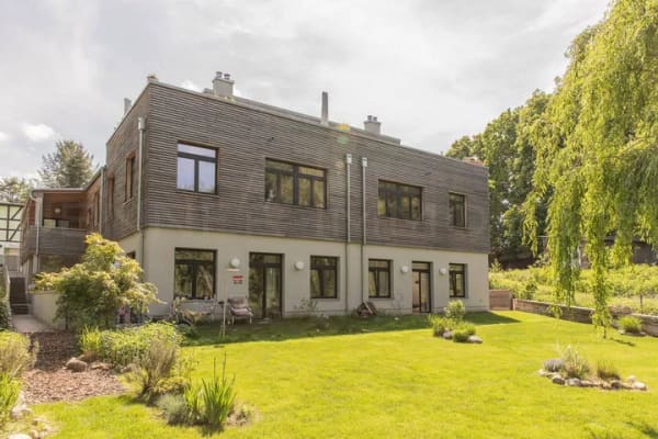 Immobilie in Stechlin - Wunderbare Maisonette-Wohnung mit exklusivem Seezugang und Sommerterrasse zu verkaufen! - Bild 2