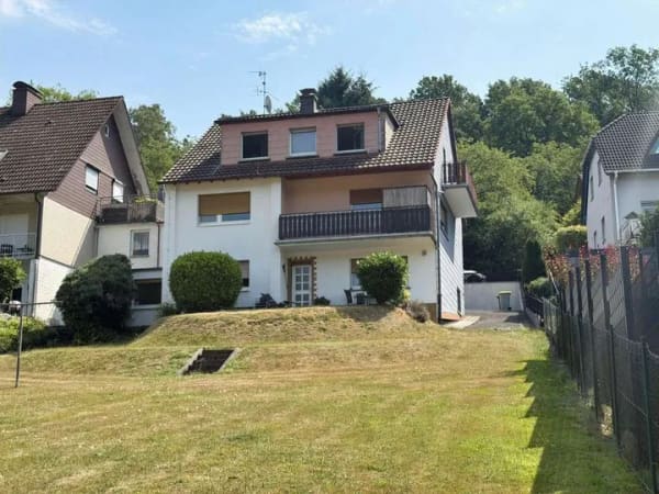 Immobilie in Bad Orb - 3-Parteienhaus mit Garten & Fernblick – ideal für Eigennutzer oder Kapitalanleger - Bild 2