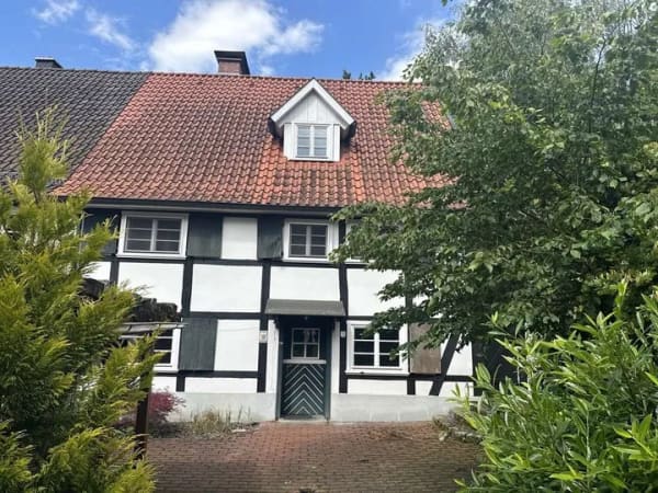 Immobilie in Rheda-Wiedenbrück - Historisches Fachwerkhaus am Park – einzigartiges Reihenendhaus mit besonderem Charme in Rheda - Bild 2