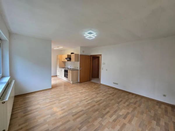 Immobilie in Schmelz - Gemütliche 2-Zimmer-Eigentumswohnung mit Terrasse – attraktive Kapitalanlage - Bild 2