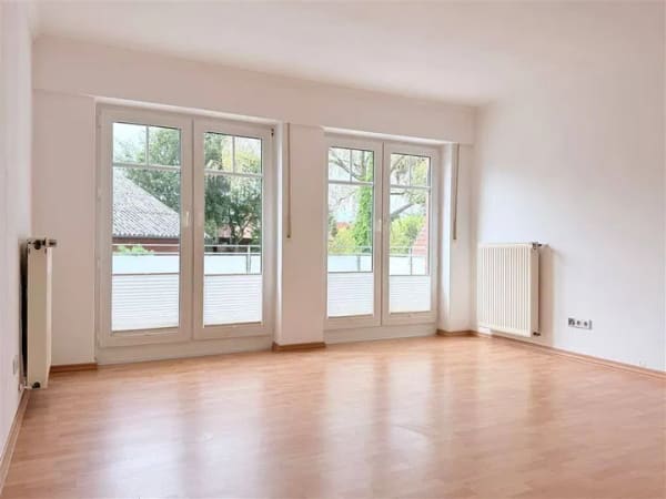 Immobilie in Steinfeld - Schicke Eigentumswohnung im Herzen von Steinfeld - sofort bezugsfrei - Bild 1
