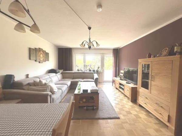 Immobilie in Freising - Attraktive 4-Zimmer-Erdgeschosswohnung mit eigenem Tiefgaragenstellplatz in Freising - Bild 3