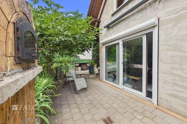 Immobilie in Kenzingen - Charmante Maisonettewohnung mit Terrasse und Gartenblick – laufend modernisiert - Bild 1
