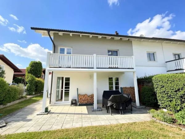 Immobilie in Brunnthal - Attraktive 5-Zi-DHH m. Pellethzg. u.Kachelofen - Bild 2