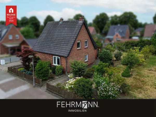 Immobilie in Neuenhaus - Einfamilienhaus mit Doppelgarage im Grünen von Neuenhaus zum Verkauf - Bild 0