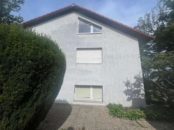 Immobilie in Walzbachtal - Großzügiges Einfamilienhaus in Walzbachtal mit viel Potenzial zur individuellen Gestaltung - Bild 3