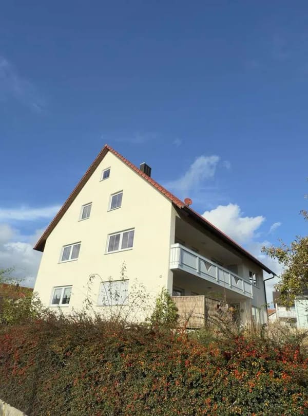 Immobilie in Wertingen - "Ländliche Idylle trifft Wohnqualität - vielseitiges Mehrfamilienhaus mit Potential" - Bild 2