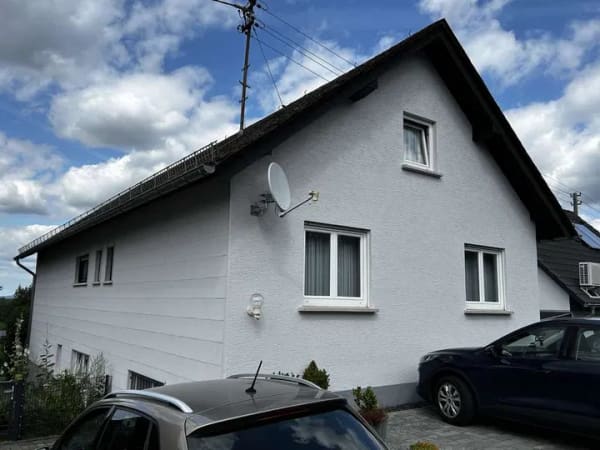 Immobilie in Güllesheim - Nähe Horhausen, großes Einfamilienhaus mit Einliegerwohnung, Panoramablick, 5 Stellplätze - Bild 3