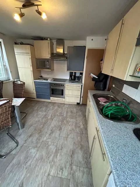 Immobilie in Braunschweig - Preisgünstige Eigentumswohnung mit ausgebautem Spitzboden in BS- Lindenbergsiedlung - Bild 2