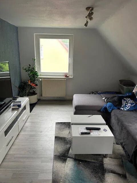 Immobilie in Braunschweig - Preisgünstige Eigentumswohnung mit ausgebautem Spitzboden in BS- Lindenbergsiedlung - Bild 3