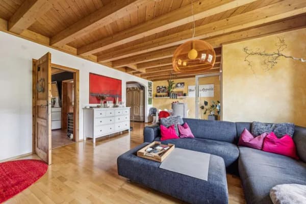 Immobilie in Eggingen - Attraktives Reihenhaus mit Traumblick - ca. 124 m², 4,5 Zimmer, Balkon, Terrasse, Wärmepumpe + PV - Bild 0