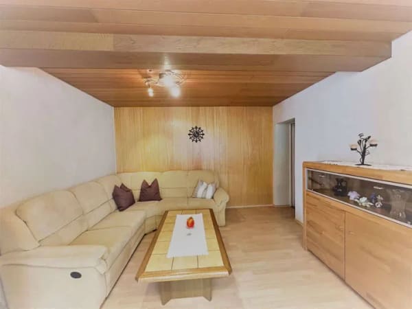 Immobilie in Thalmässing - *** NEUER PREIS *** Renovierungs- bzw. teilweise Sanierungsbedürftiges Einfamilienhaus in Stauf mit kleinem Garten *** - Bild 3