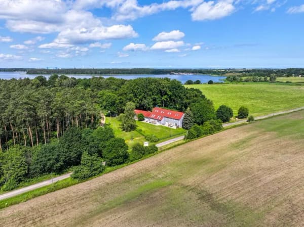 Immobilie in Gustow - Leben auf Rügen // Herrliches Idyll perfekt für Familien // Wassernähe // Parkplatz & Garten - Bild 3