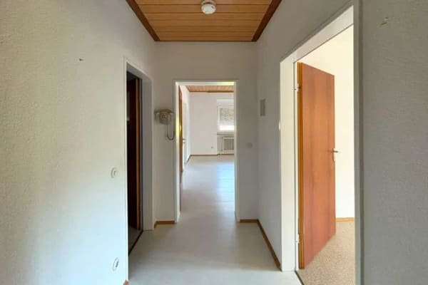 Immobilie in Dobel - Gemütliches Zuhause im Luftkurort Dobel – 2 Zimmer mit Balkon und Stellplatz - Bild 3