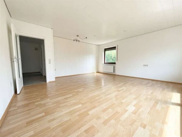 Immobilie in Laurenburg - Barrierearmer, heller gepflegter Bungalow mit Charme in Laurenburg - Bild 3