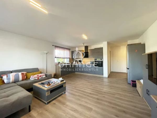 Immobilie in Berching - ***Wie neu - 3 Zimmer Topwohnung im Herzen von Berching*** - Bild 0