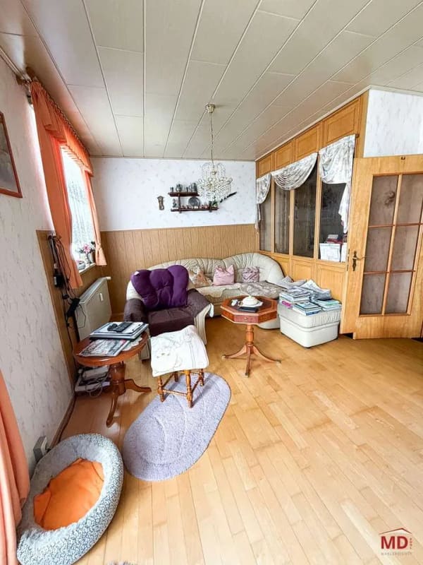 Immobilie in Lugau - Gemütliche Eigentumswohnung mit verglastem Balkon - Bild 2