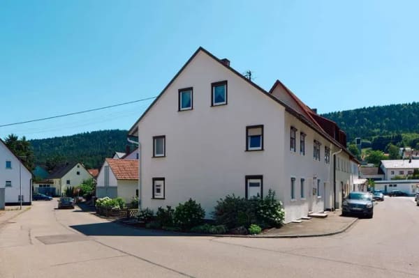 Immobilie in Wehingen - Kleines Raumwunder – gepflegtes Familienhaus mit Garten, Garage und viel Platz - Bild 4