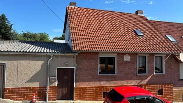Immobilie in Schwanebeck - Großes Grundstück mit Potenzial - Bild 1