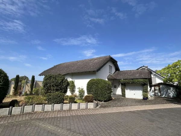 Immobilie in Daxweiler - Einfamilienhaus mit Einliegerwohnung und Panoramablick in Stromberg - Bild 0