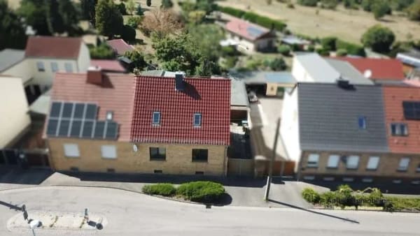 Immobilie in Sandersdorf-Brehna - Traum vom Eigenheim mit Gestaltungsfreiheit & Top-Energieeffizienz! - Bild 1
