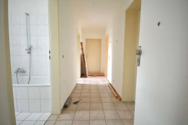 Immobilie in Buchholz in der Nordheide - Kapitalanlage mit Potenzial! Mehrfamilienhaus mit Ausbaureserve in Buchholz/Sprötze - Bild 3