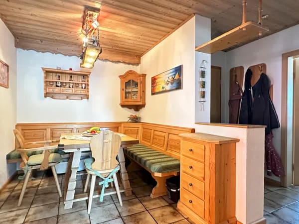 Immobilie in Großkarolinenfeld - Wohnen mit Garten: 3-Zimmer-Wohnung mit Wintergarten und Garage - Bild 3