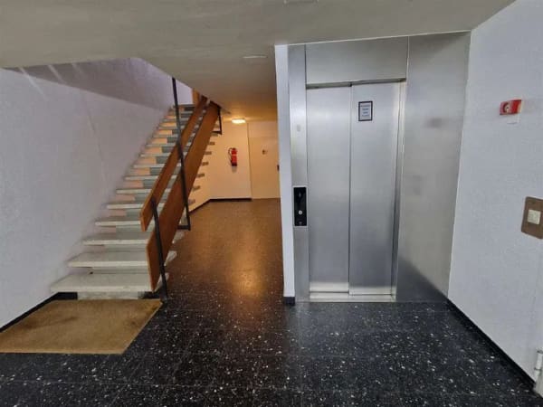 Immobilie in Schwäbisch Gmünd - *** 2-Zi.-Wohnung mit Balkon und Aufzug in attraktiver Lage von GD-Wetzgau *** - Bild 2