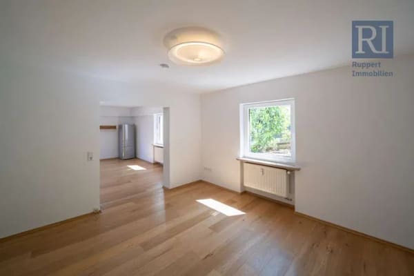 Immobilie in Güntersleben - Sanierte Eigentumswohnung mit Terrasse und Garten - Bild 3