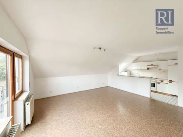 Immobilie in Margetshöchheim - 2-Zimmerwohnung mit Balkon - Bild 2
