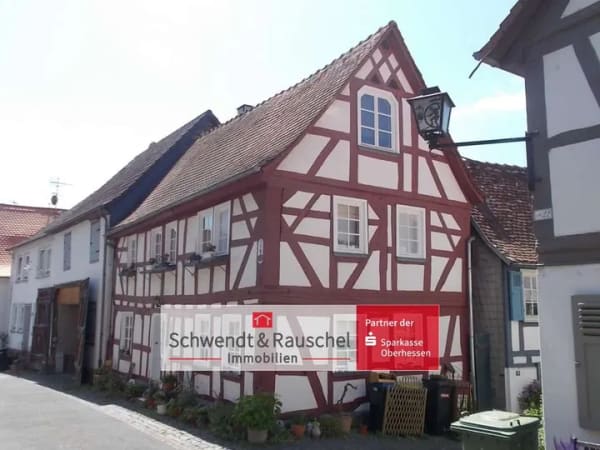 Immobilie in Ortenberg - Fachwerktraum mit Hofgarten und Nebengebäude in Ortenberg - Bild 0