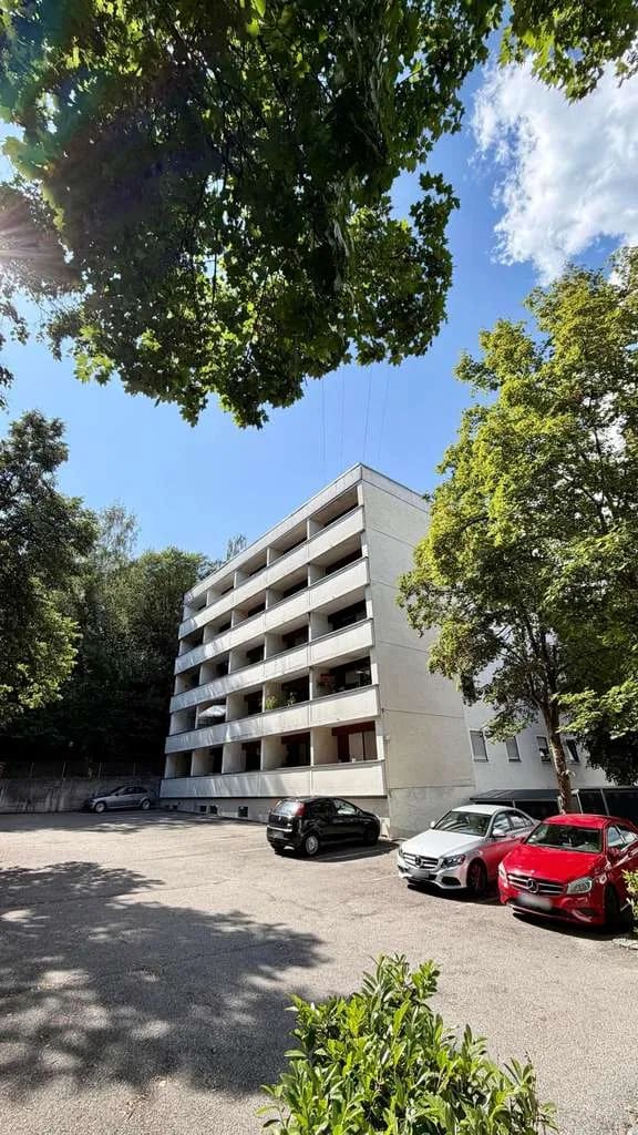 Immobilie in Passau - Sanierungsbedürftige 2-Zimmerwohnung in Passau (Vogelweiderstraße) - Ihre Einsteiger-Immobilie?  - Bild 2