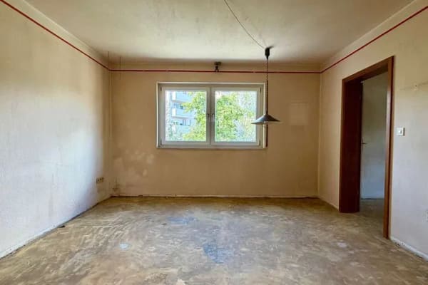 Immobilie in Passau - Sanierungsbedürftige 2-Zimmerwohnung in Passau (Vogelweiderstraße) - Ihre Einsteiger-Immobilie?  - Bild 3