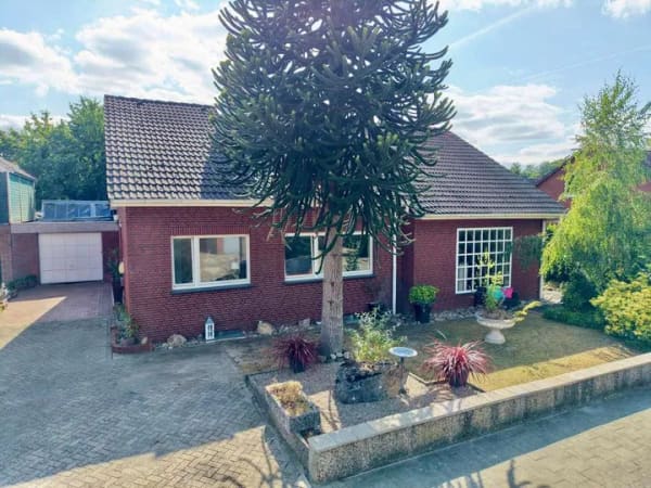 Immobilie in Nordhorn - Großzügiges Einfamilienhaus mit viel Platz in Nordhorn Bookholt - Bild 0