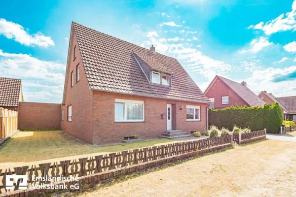 Immobilie in Lingen (Ems) - Großzügiges Wohnhaus mit Garten - viel Platz für Familie und Freizeit - Bild 2