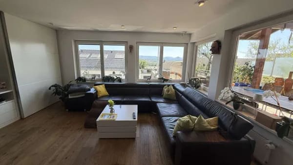Immobilie in Altenriet - „Das interessante großzügige Wohnhaus mit fantastischer Aussicht!„ - Bild 1