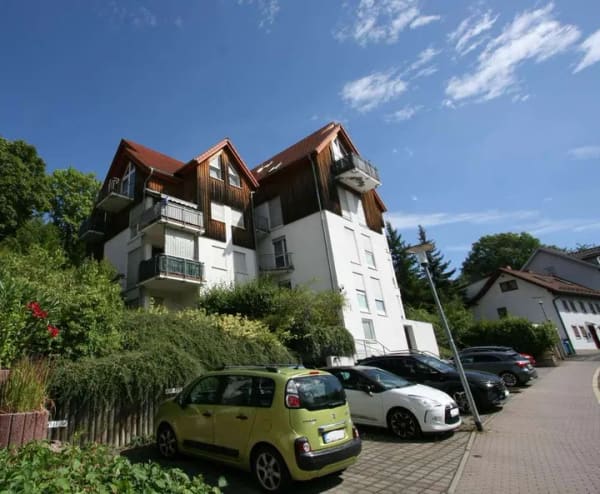 Immobilie in Meiningen - Über den Dächern von Meiningen – Charmante Maisonettewohnung mit Balkon und Weitblick - Bild 0