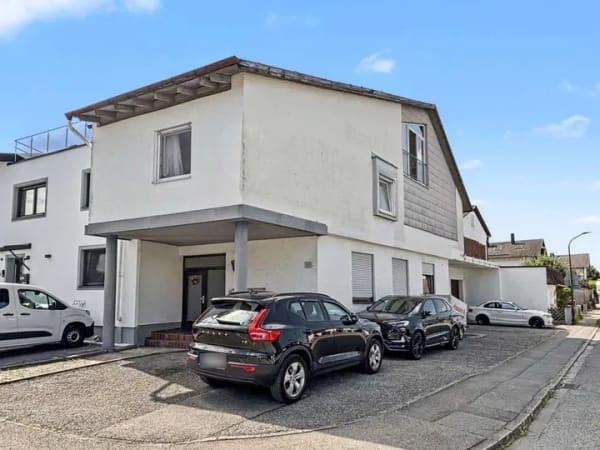 Immobilie in Großkarolinenfeld - Helles 1-Zimmer-Apartment, vermietet, mit Dachbalkon und Stellplatz in Großkarolinenfeld - Bild 2