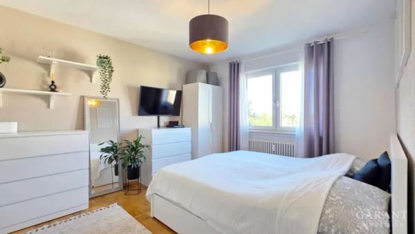 Immobilie in Zell unter Aichelberg - ** Helle moderne 2 Zimmer + Balkon + Kfz-Stellplatz ** - Bild 2